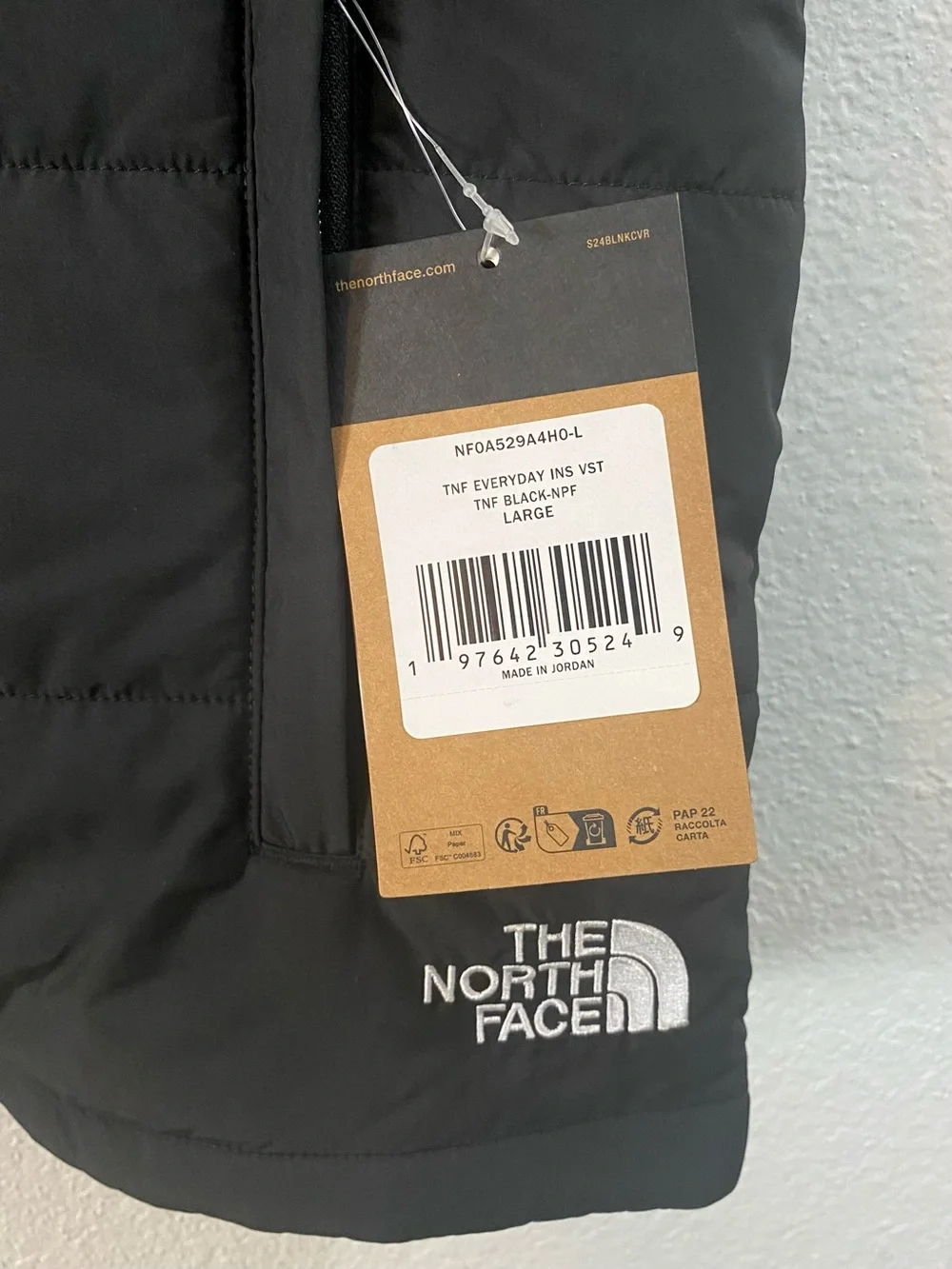 New The North Face Black Everyday Insulated Puffer Vest Men Large Company Logo